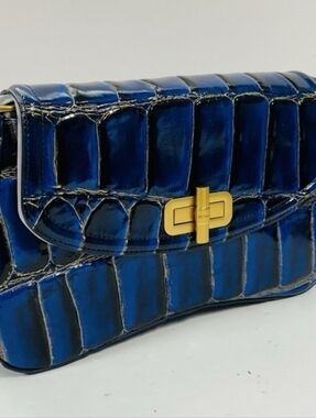 Beautiful Blue Brahmin Croc-Embossed Shoulder Bag!.